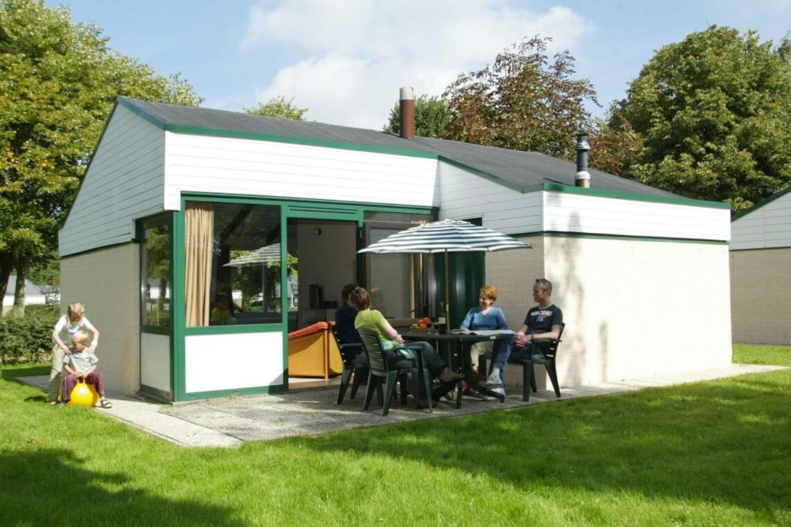 Vakantiebungalow Bisschops Simpelveld Kültér fotó